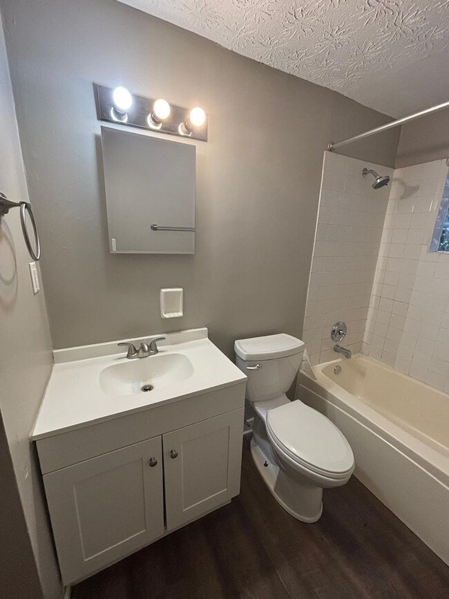 Building Photo - 3717 Beulah Rd