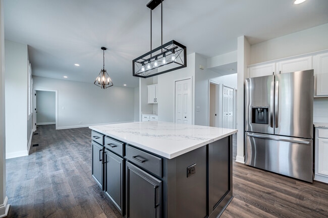 Building Photo - 12948 Parterre Pl