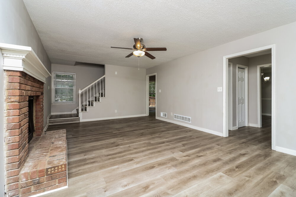 Building Photo - 2981 Sutton Dr SW