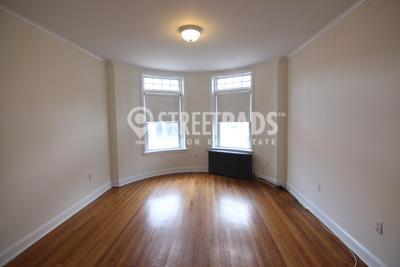 Primary Photo - 1 bedroom in Brookline MA 02446