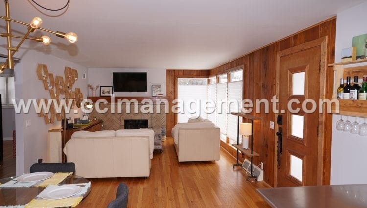 Building Photo - 501 W Dean Ave