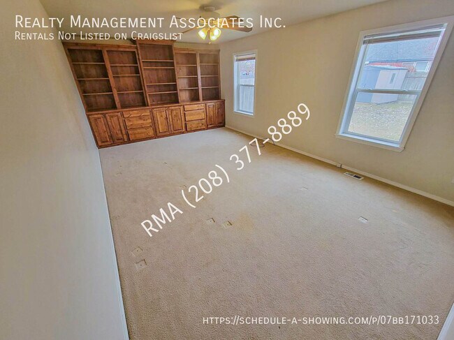 Building Photo - 7421 Edgebrook-Dr