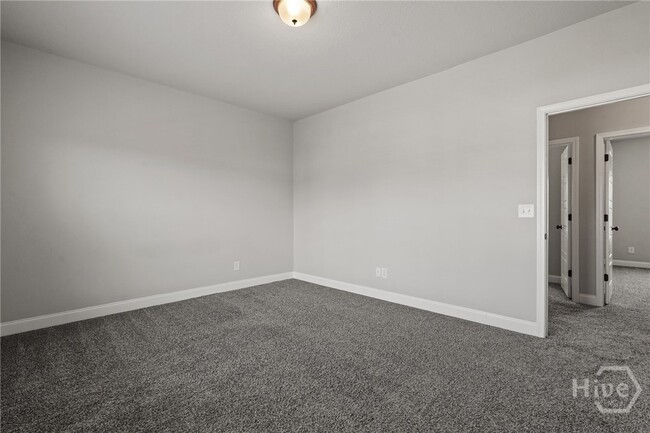 Building Photo - 504 Potter Stone Square