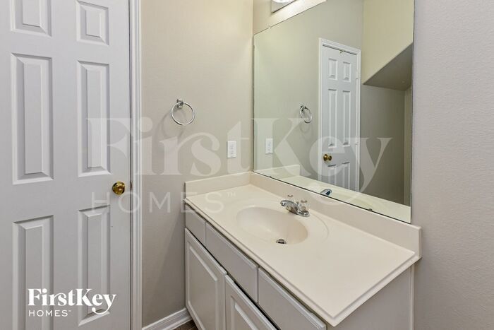 Building Photo - 9615 Barr Spring Dr