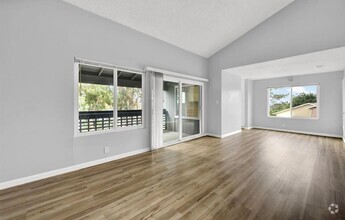 Building Photo - Gorgeous 2 Bed, 1 Bath Condo in Vallejo --...