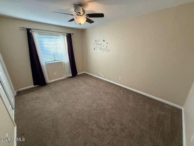 Building Photo - 3110 E 13th St