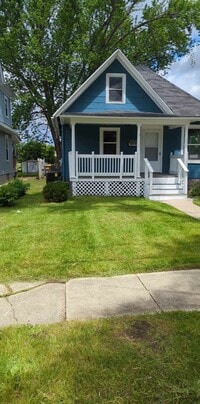 Building Photo - 1219 Burton St