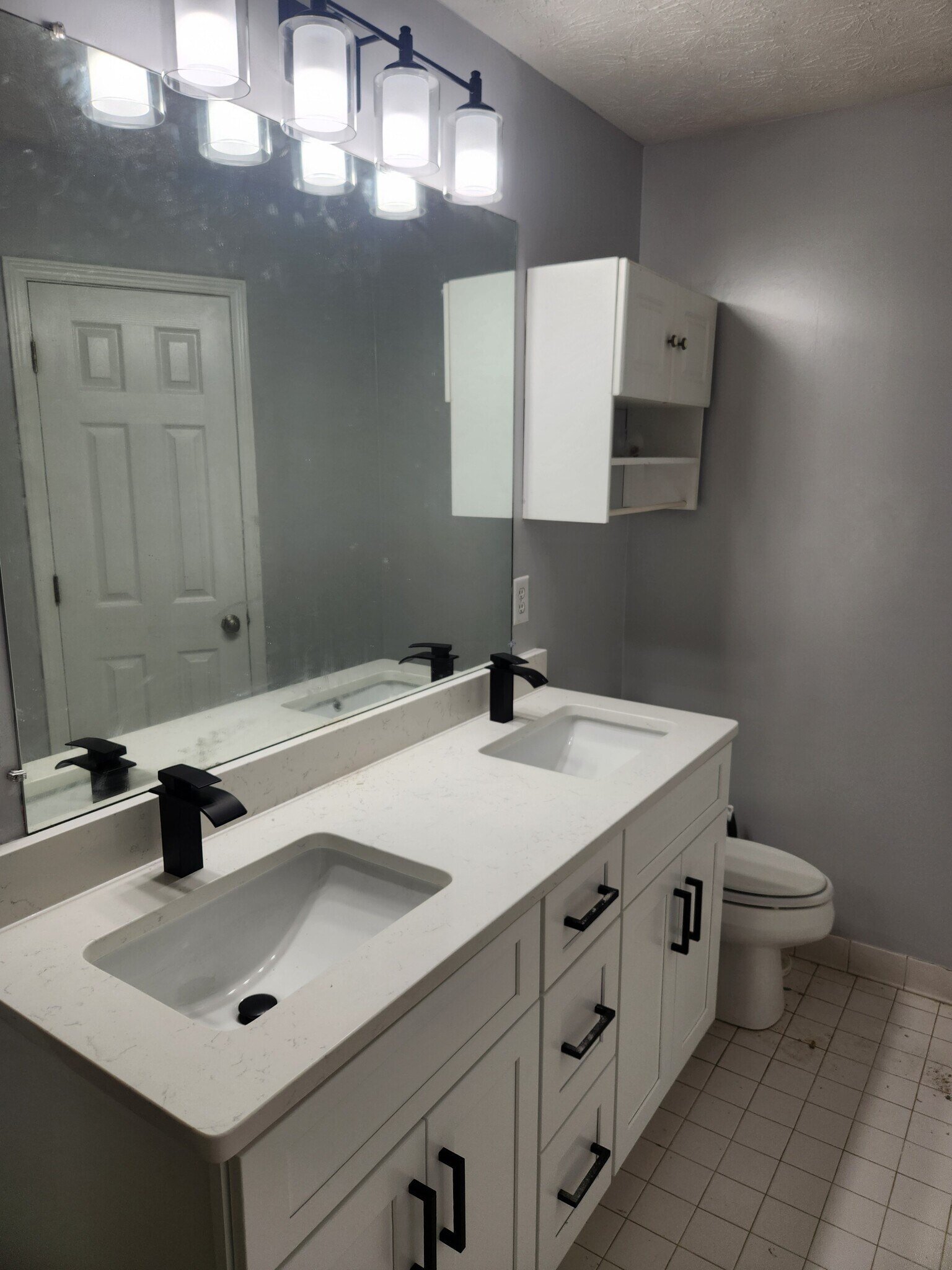 Building Photo - 482 Grove Hill Dr