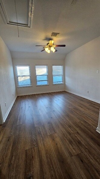 Building Photo - 9407 Herons Grove Ln