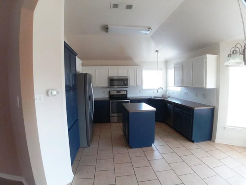 Building Photo - 3608 Dewitt County Ct