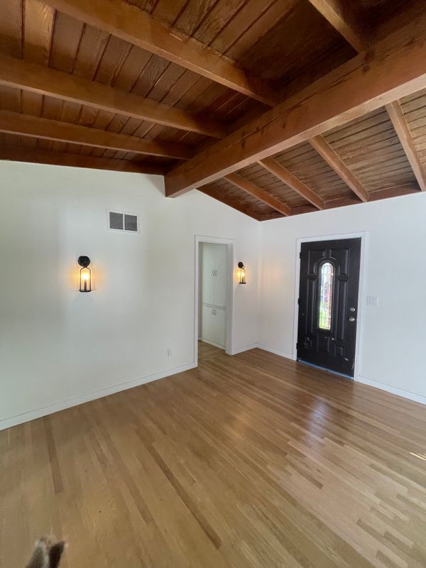 Building Photo - 5741 E 23rd St