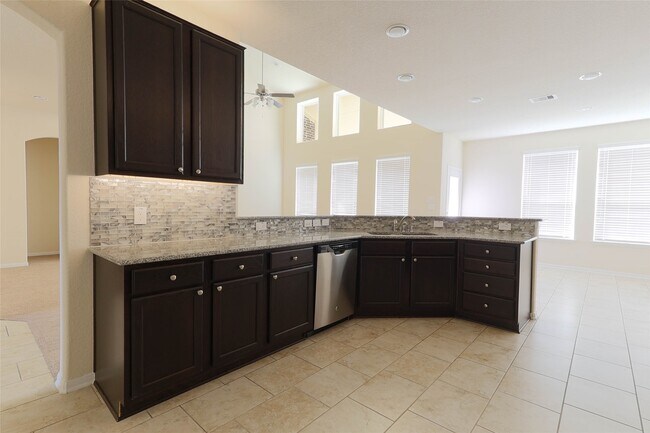 Building Photo - 4615 Russet Leaf Trace