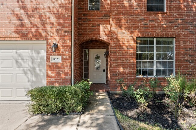 Building Photo - 8523 Sweetstone Field Ct