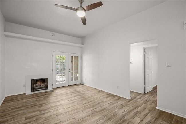 Building Photo - 6803 Woodhue Dr