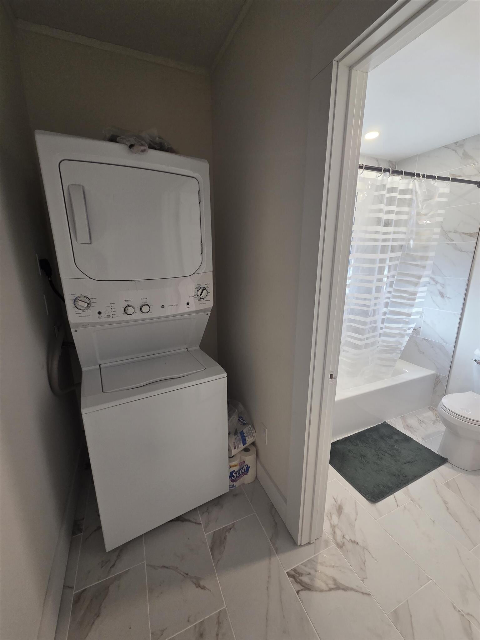 Building Photo - 125 Liberty Rd