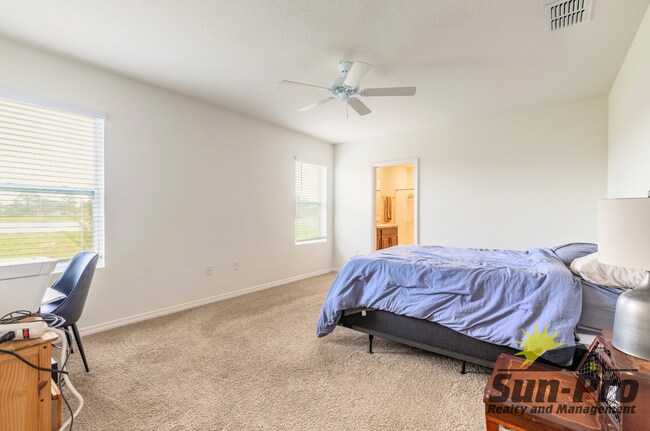 Building Photo - 2007 Glenbrooke Rd.