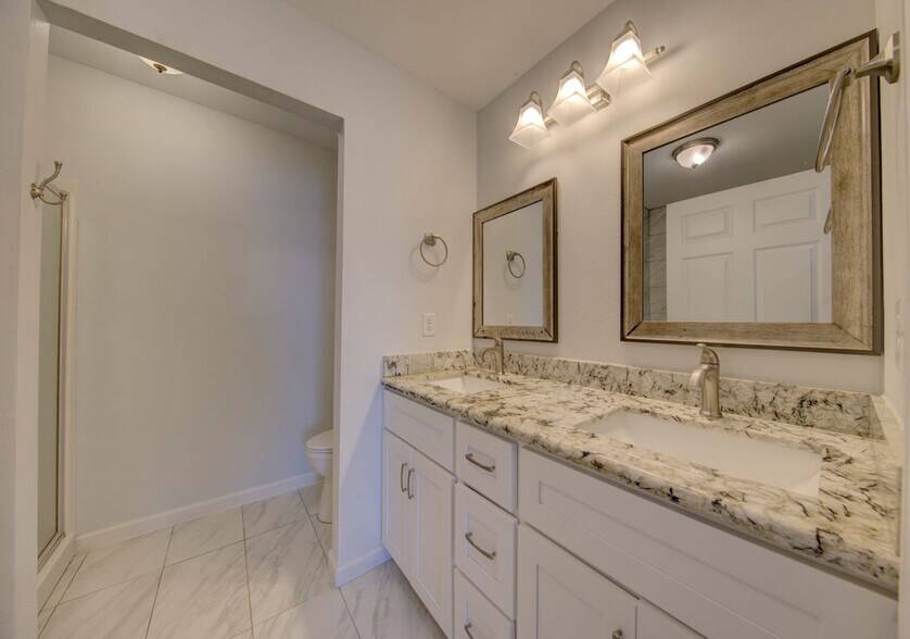 Building Photo - 2502 US-98