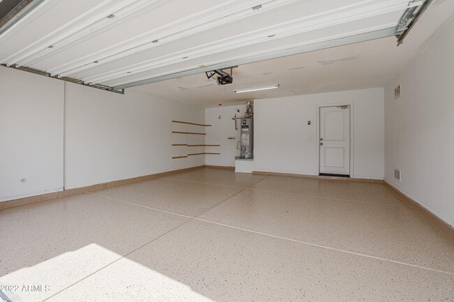 Building Photo - 12108 W Range Mule Dr