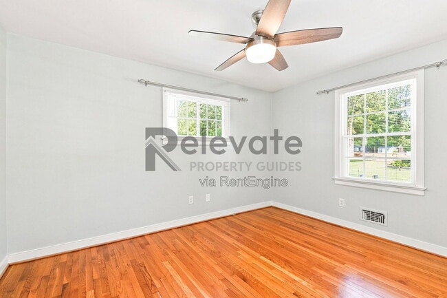 Building Photo - 2321 Pleasant Run Dr