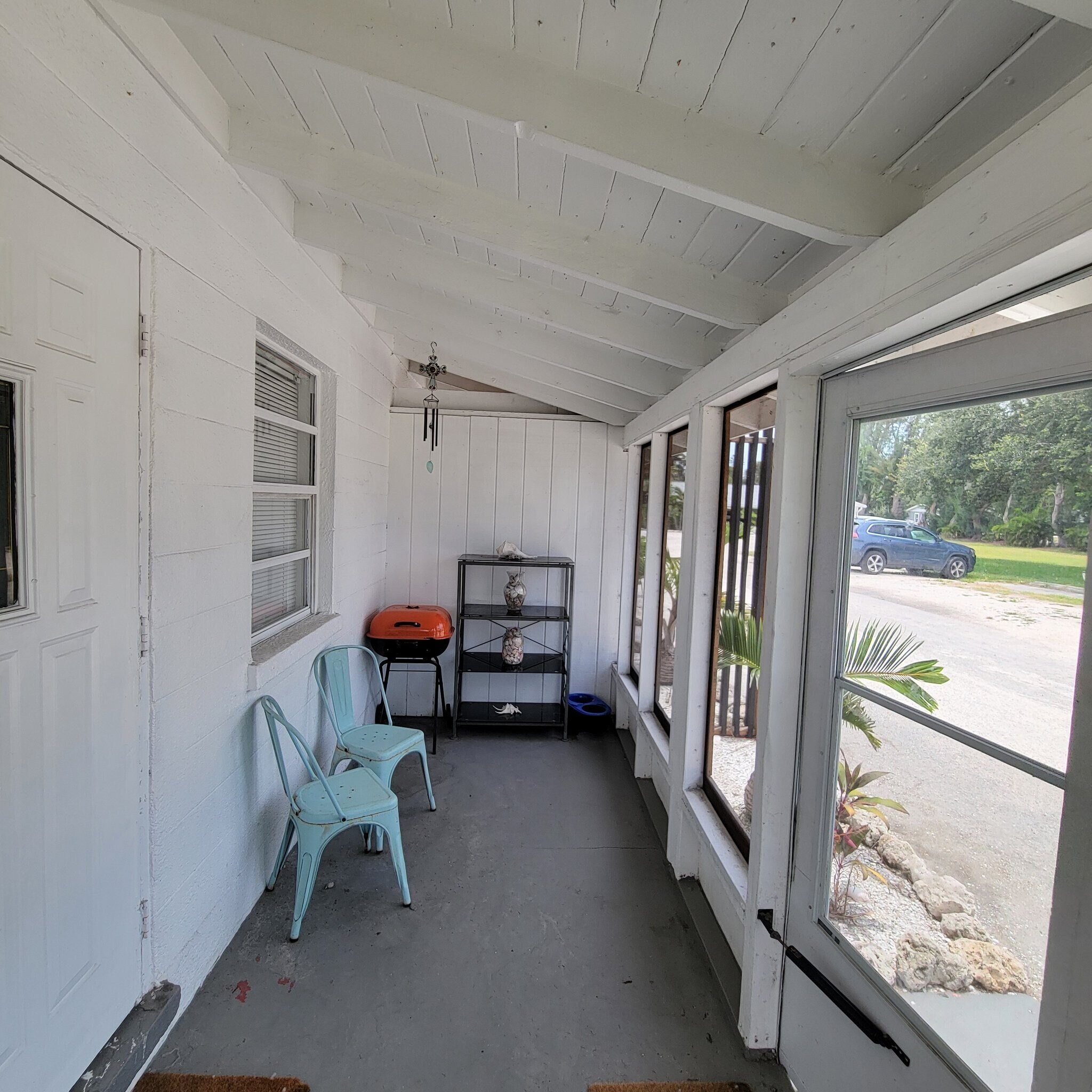 Building Photo - 10117 Cortez Rd W