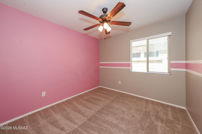 Building Photo - 8754 N Mugho Pine Trail