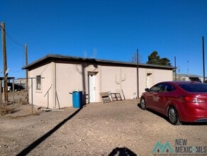 Building Photo - 890 Dodson Dr