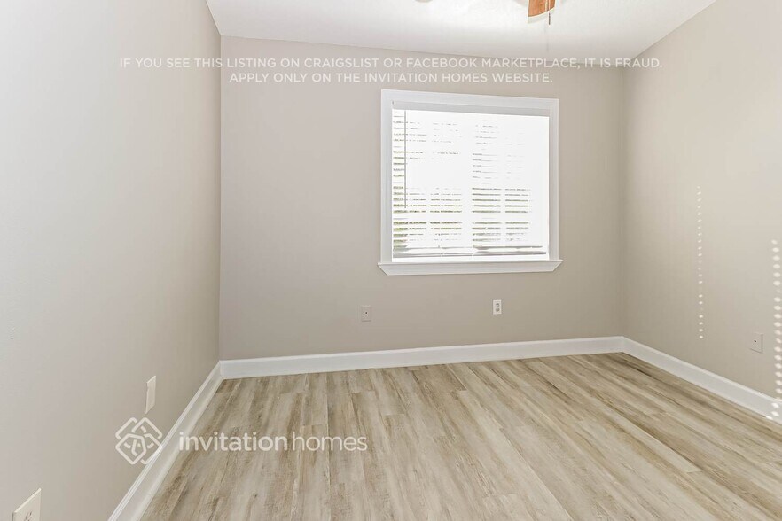 Building Photo - 149 Carol Susan Ln