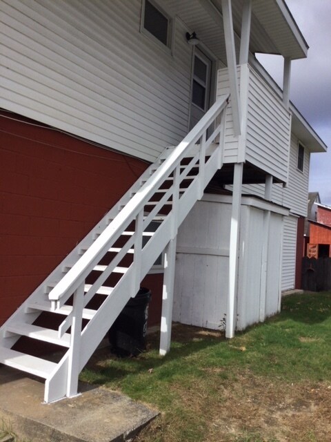 Outside Entrance and Storage - 5 Adirondack Rd