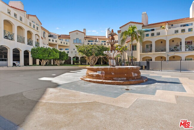 Building Photo - 5500 Torrance Blvd