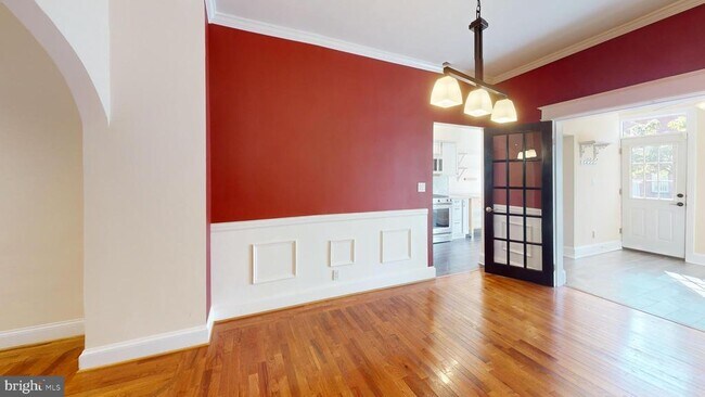 Building Photo - 5506 4th St NW