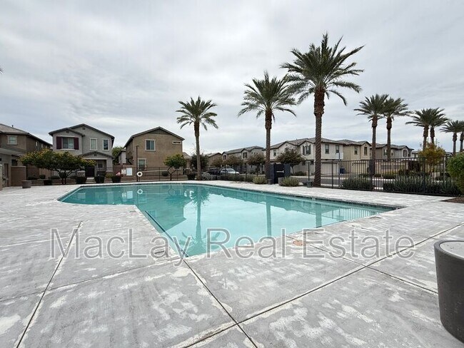 Building Photo - 1708 S 83rd Way