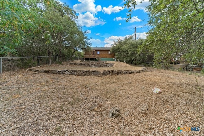 Building Photo - 1466 Bonnyview Dr