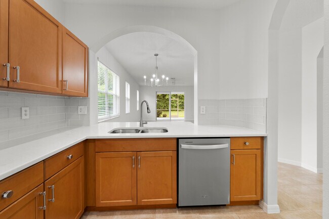 Building Photo - 9588 SW Flowermound Cir