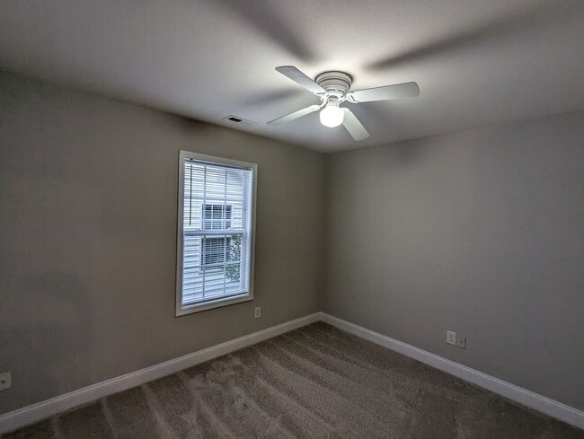 Building Photo - CABARRUS COUNTY-HIGHLAND CREEK 4 BEDROOM/2.5 BATH