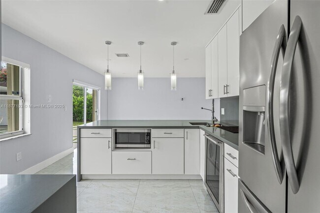 Building Photo - 11380 SW 180th St