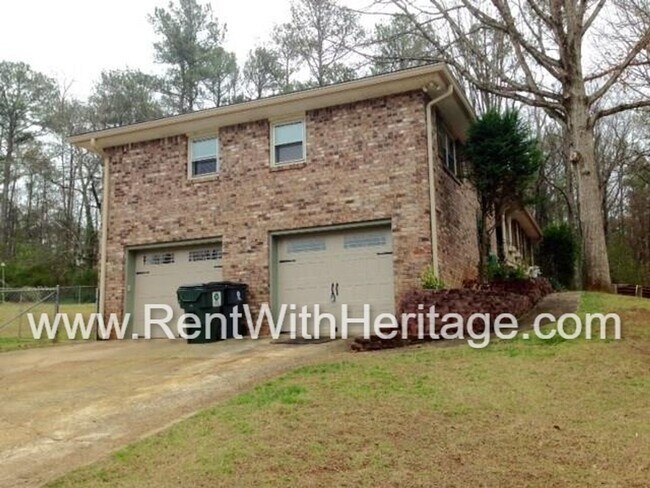 Building Photo - WOW! Fantastic 4Bedroom/ 2 Bath Ranch With All The Upgrades / Great Location / Popular Alexander ...