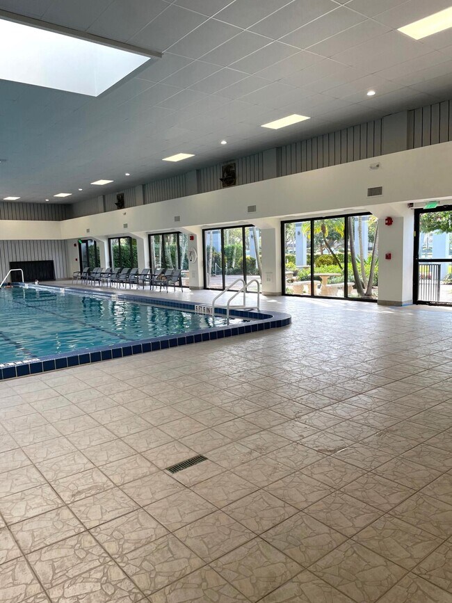 Building Photo - 14376 Amberly Ln