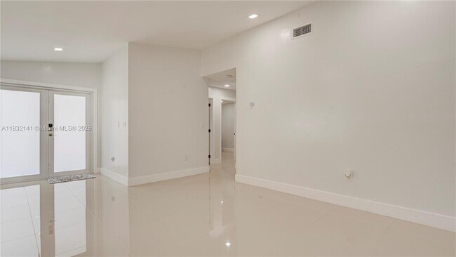 Building Photo - 9102 NW 112th St