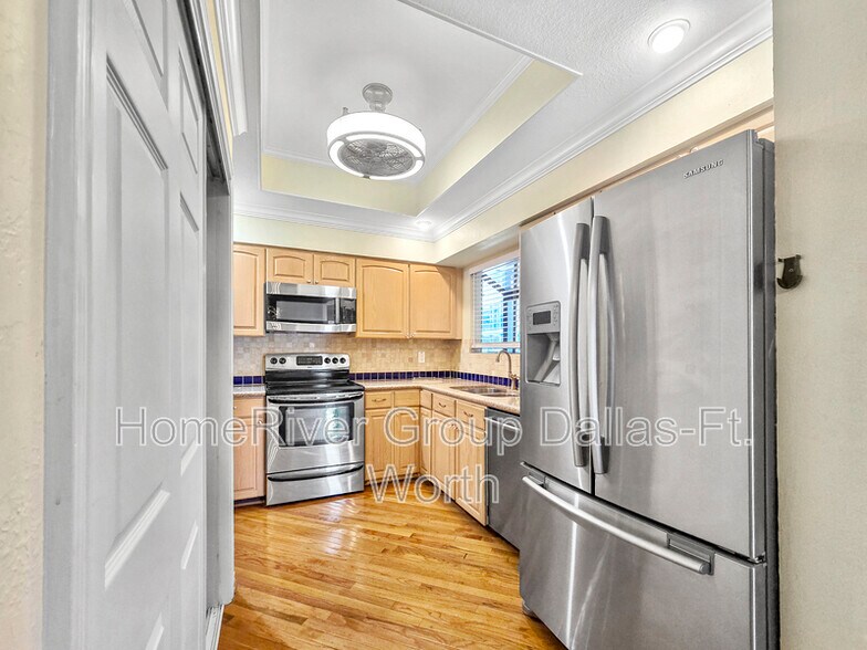 Building Photo - 8610 Turtle Creek Blvd