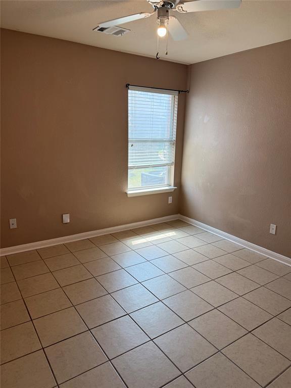 Building Photo - 1314 Tumbling River Dr