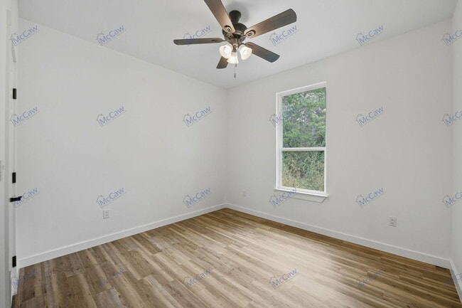 Building Photo - 4302 Mountain Hollow Dr