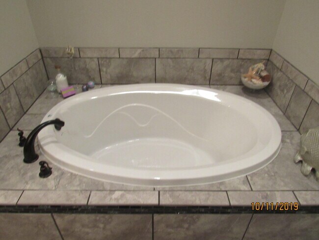 Building Photo - 3956 Painter Branch Rd