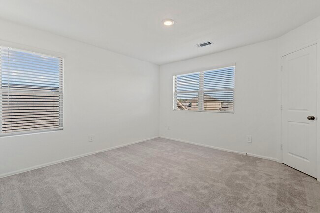 Building Photo - 17194 Quaking Aspen Ln