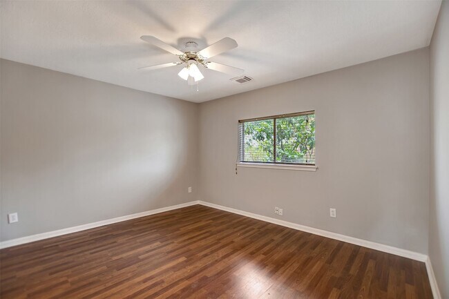 Building Photo - 1709 Orlando St