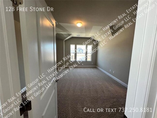 Building Photo - 128 Free Stone Dr