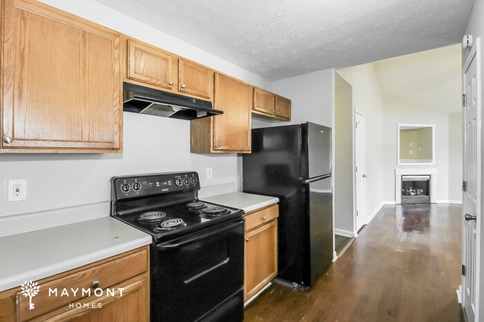 Building Photo - 45 Deadwood Ln