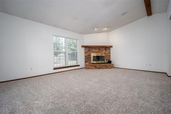 Building Photo - 2605 Pennington Ave