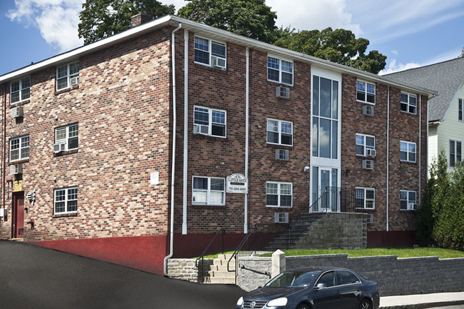 Primary Photo - Cliffside Manor Apartments