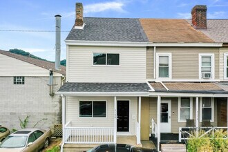 Building Photo - 5158 Gloster St