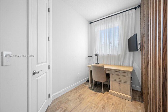 Building Photo - 1465 Bursera Ter